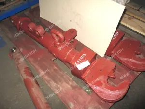 Тяга нижняя правая навески ЕВРО крюк (для К-744)