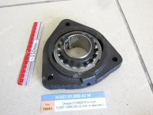Опора (П.680210 в фланцевом корпусе Н.027.108А-02) (с отв. п/ маслен.)
