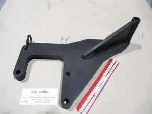 Кронштейн кондиционера (МТЗ -952.3, 1021.3, 1220.3, 1025.3)