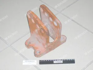 Кронштейн центральной тяги (Т-40)